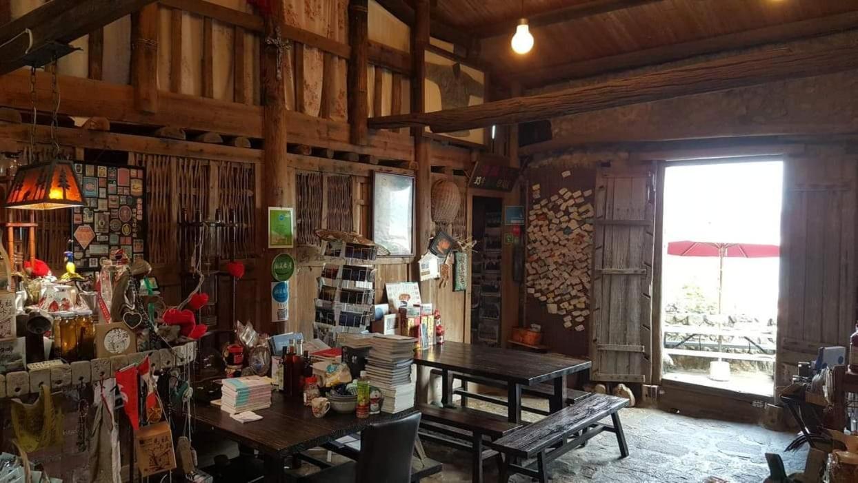 Furen Homestay Nangan Exteriér fotografie