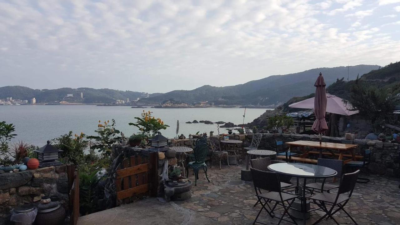 Furen Homestay Nangan Exteriér fotografie